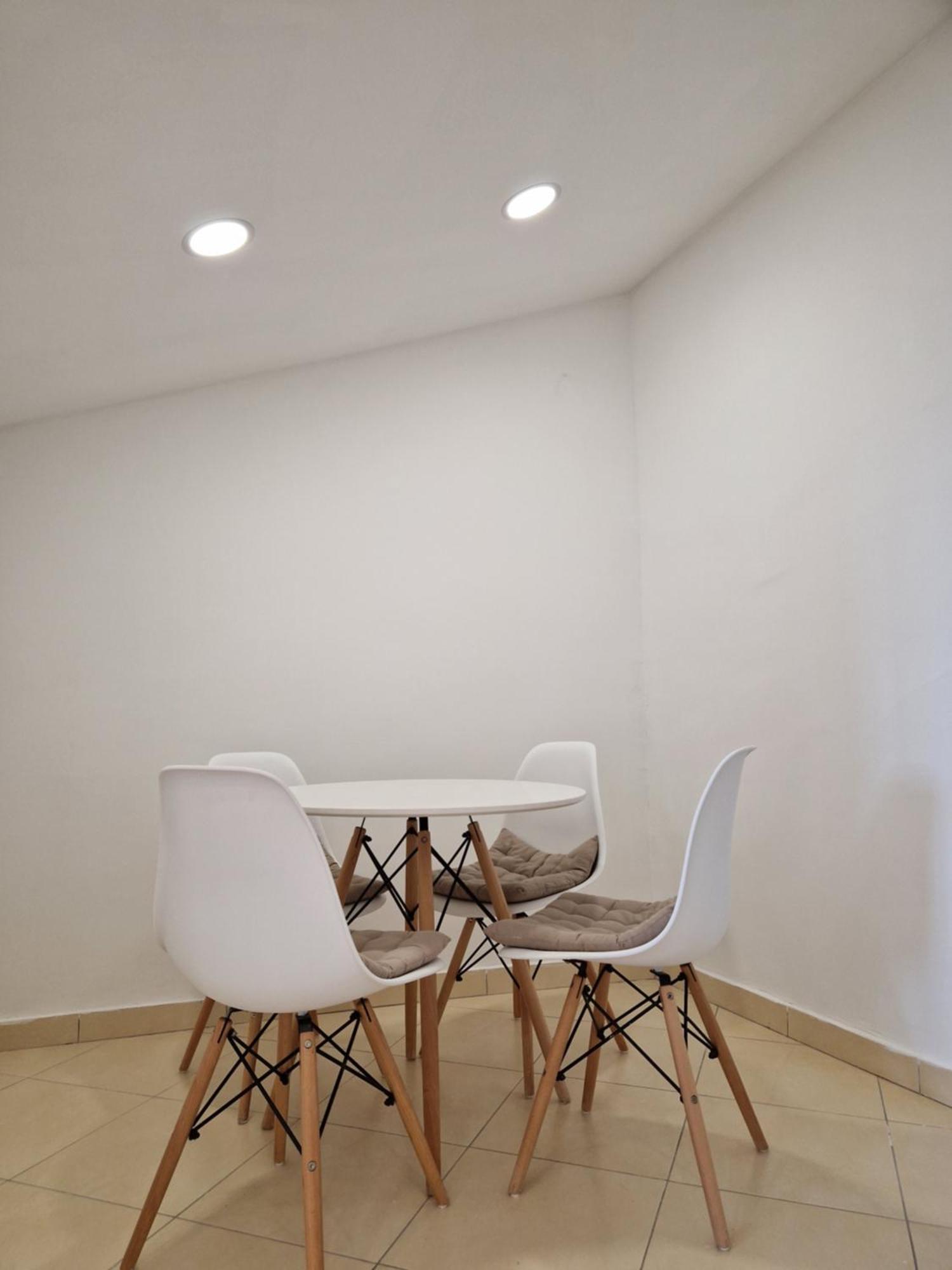 Apartment And Room Marija Krk Town Bagian luar foto